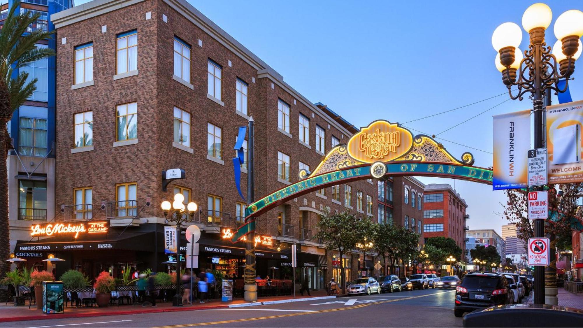 Hotel Sentral Gaslamp Quarter San Diego